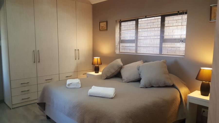 4 Bedroom Property for Sale in Island View Western Cape